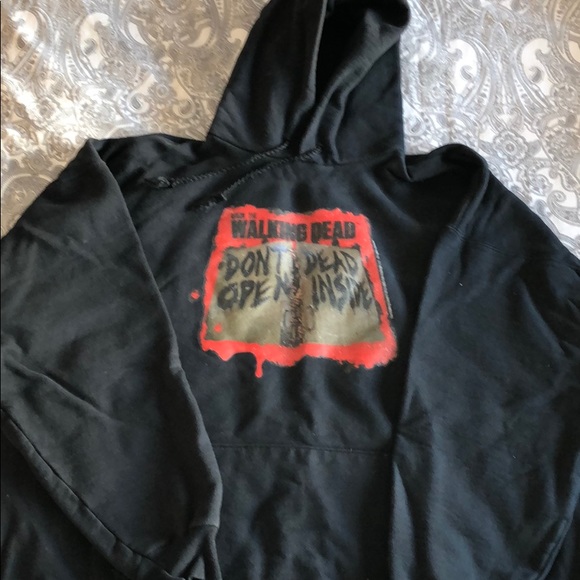 Hanes Other - Walking Dead Hoodie